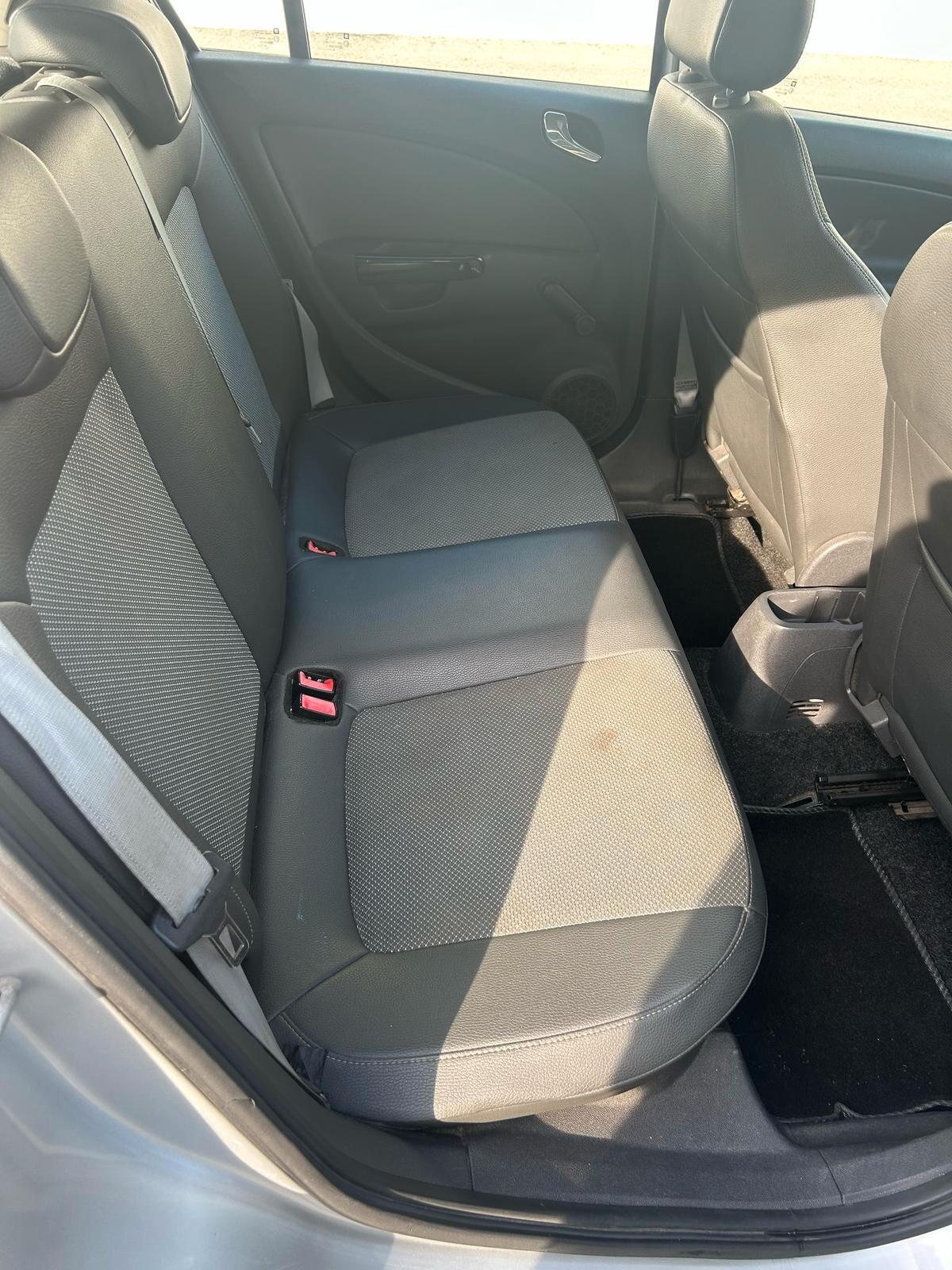 Opel Corsa 1.2 5 porte Cosmo