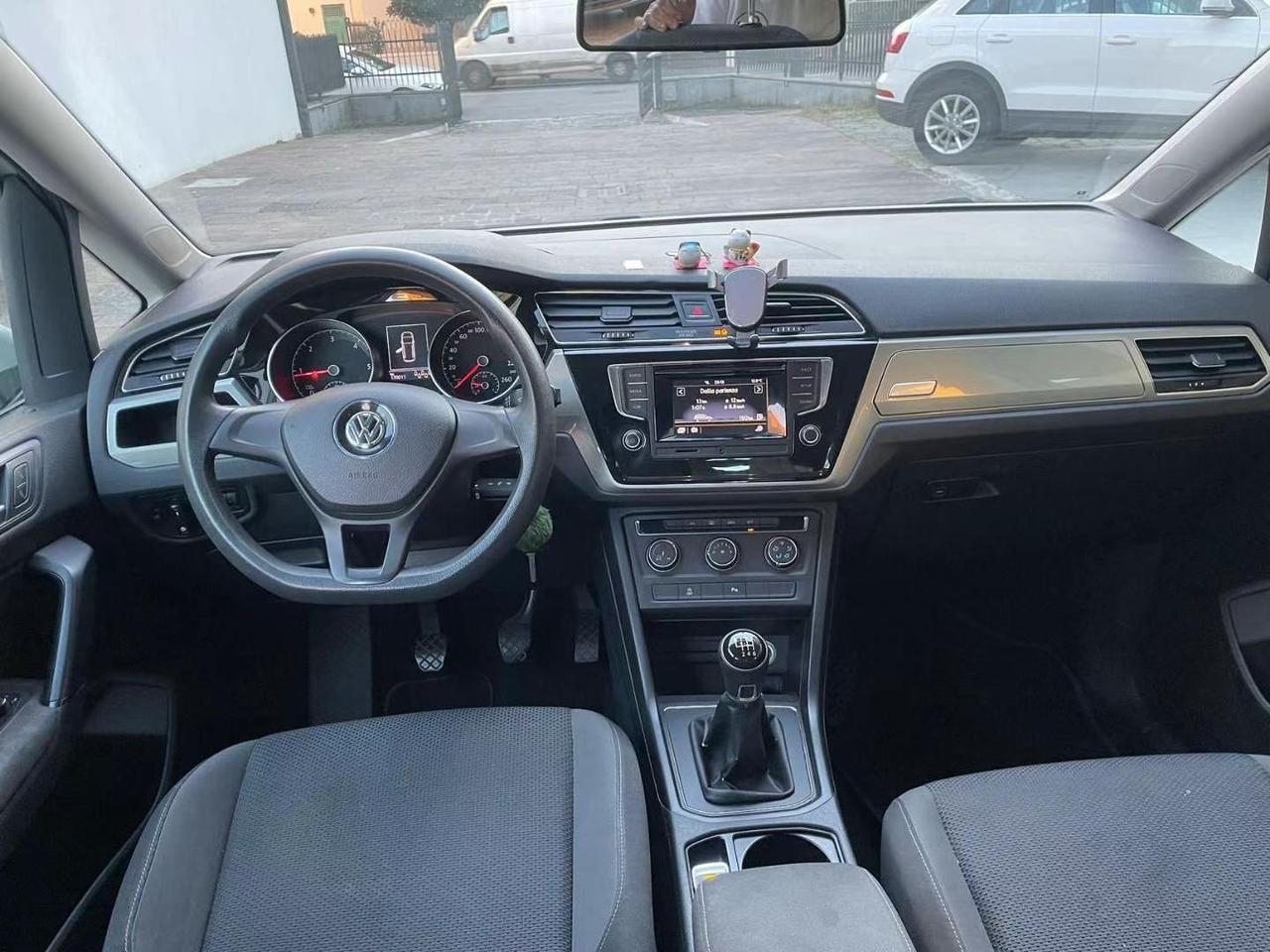Volkswagen Touran 1.6 TDI BlueMotion 2016