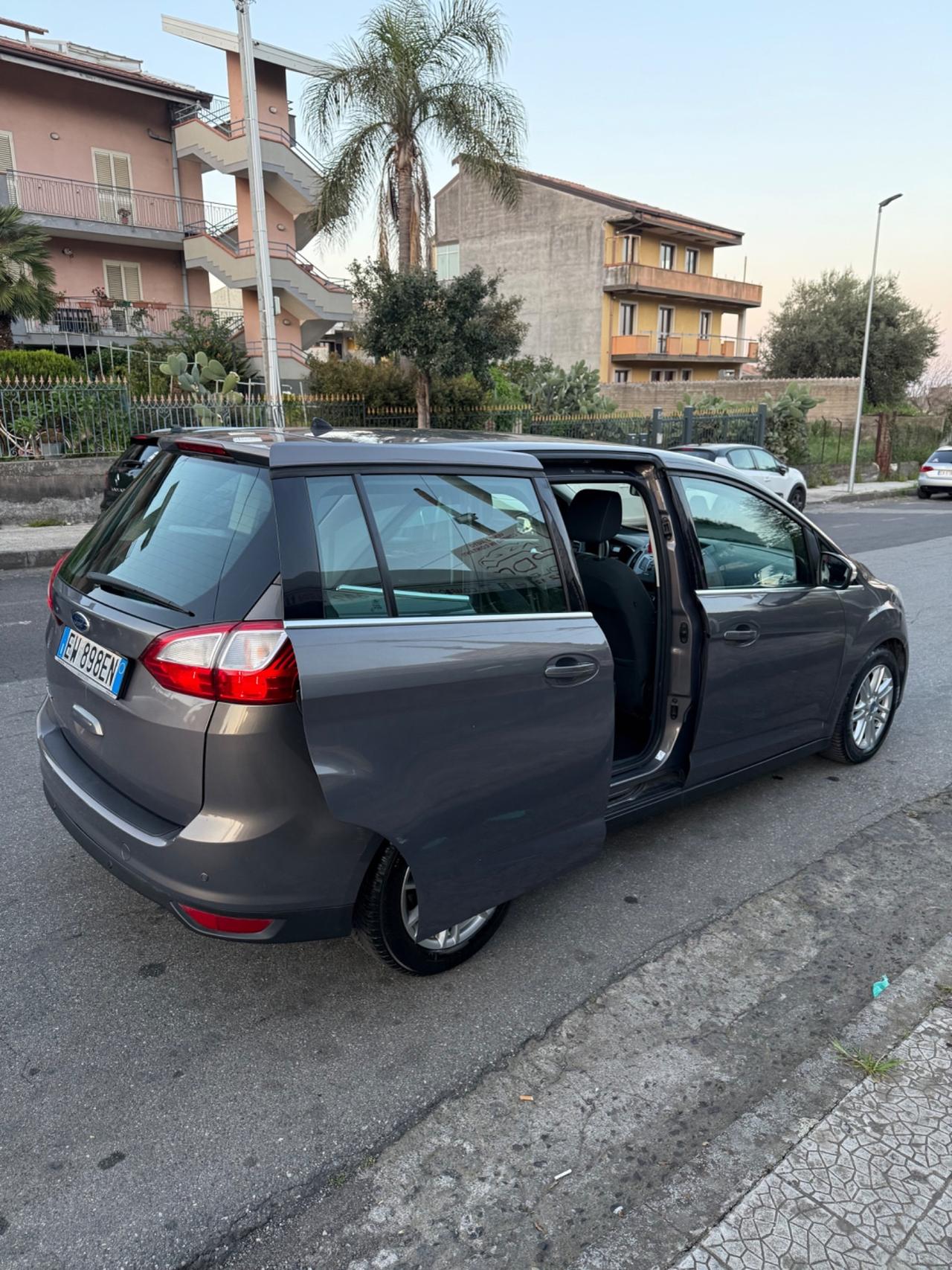 Ford C-Max 1.6 TDCi 115CV 7 Posti