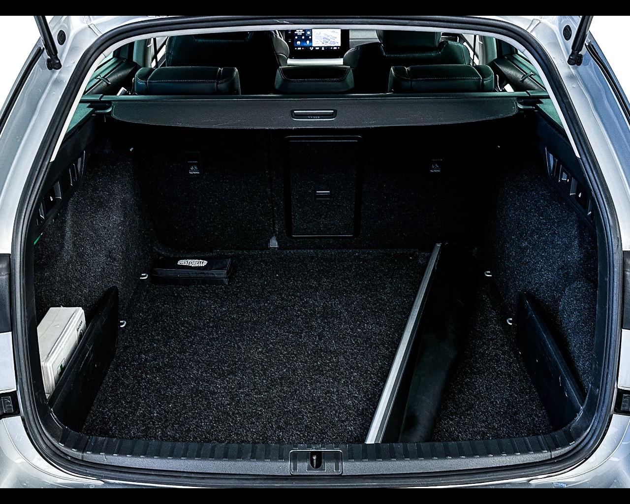 SKODA Octavia 4ª serie - Octavia 2.0 TDI EVO SCR 150 CV DSG Wagon