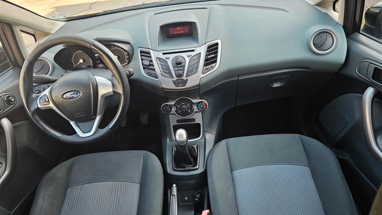 Ford Fiesta 1.4 TDCi 5p. Titanium