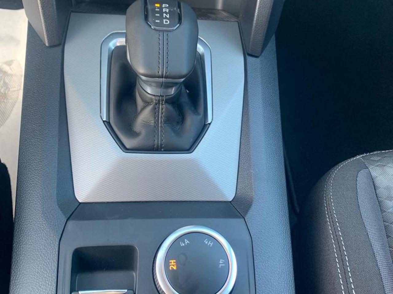 Volkswagen Amarok 2.0 tdi life 4motion auto