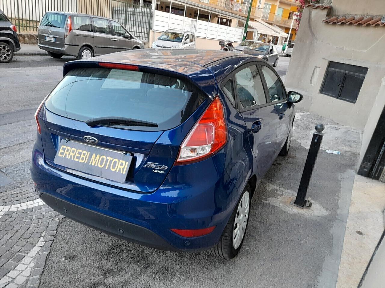 Ford Fiesta 1.5 TDCi 75CV 5 porte Titanium