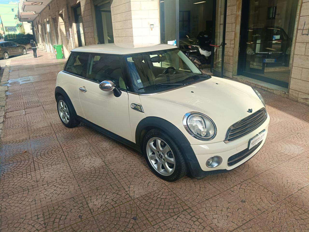 MINI ONE 1.6 Diesel 90CV-NEOPATENTATI-Euro4890