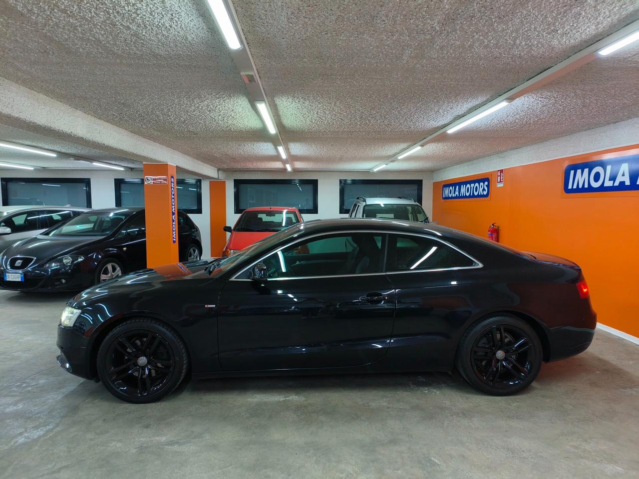 Audi A5 Coupé 2.0 TDI 177 CV S-line Total Black