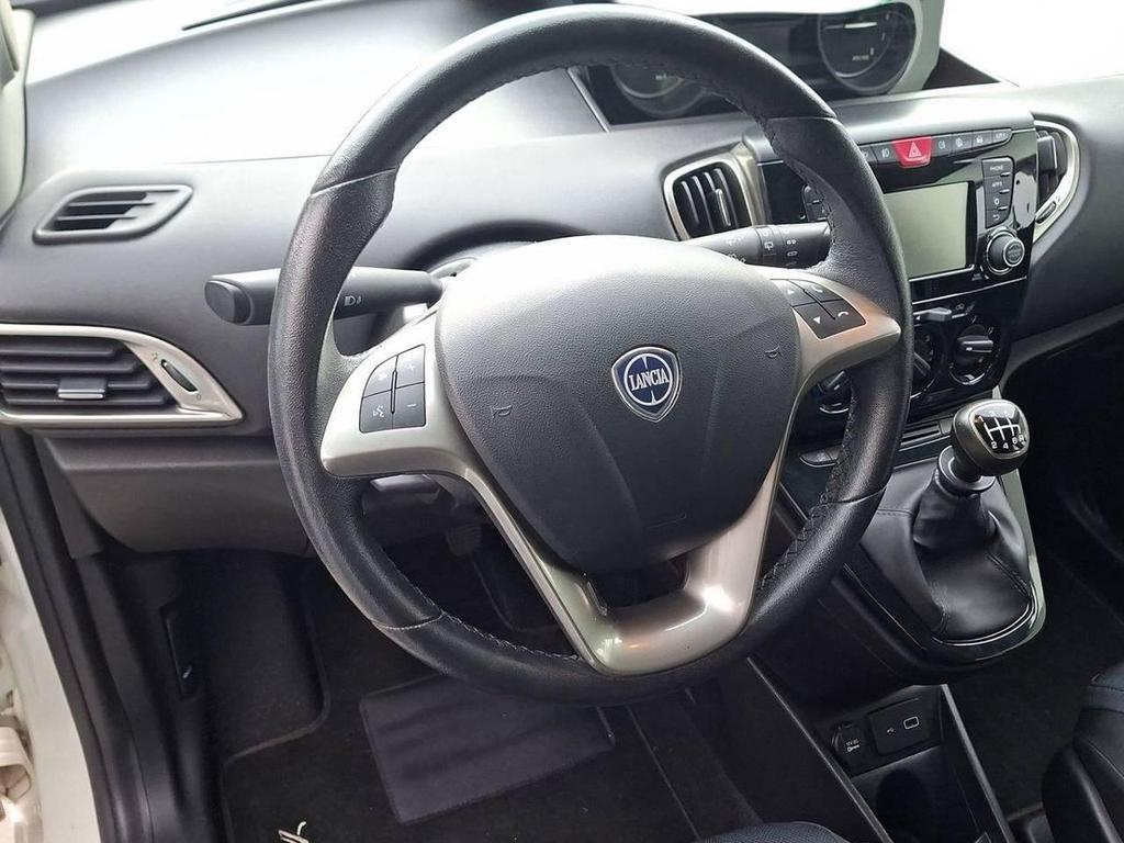 Lancia Ypsilon 5 Porte 1.0 FireFly Hybrid Gold