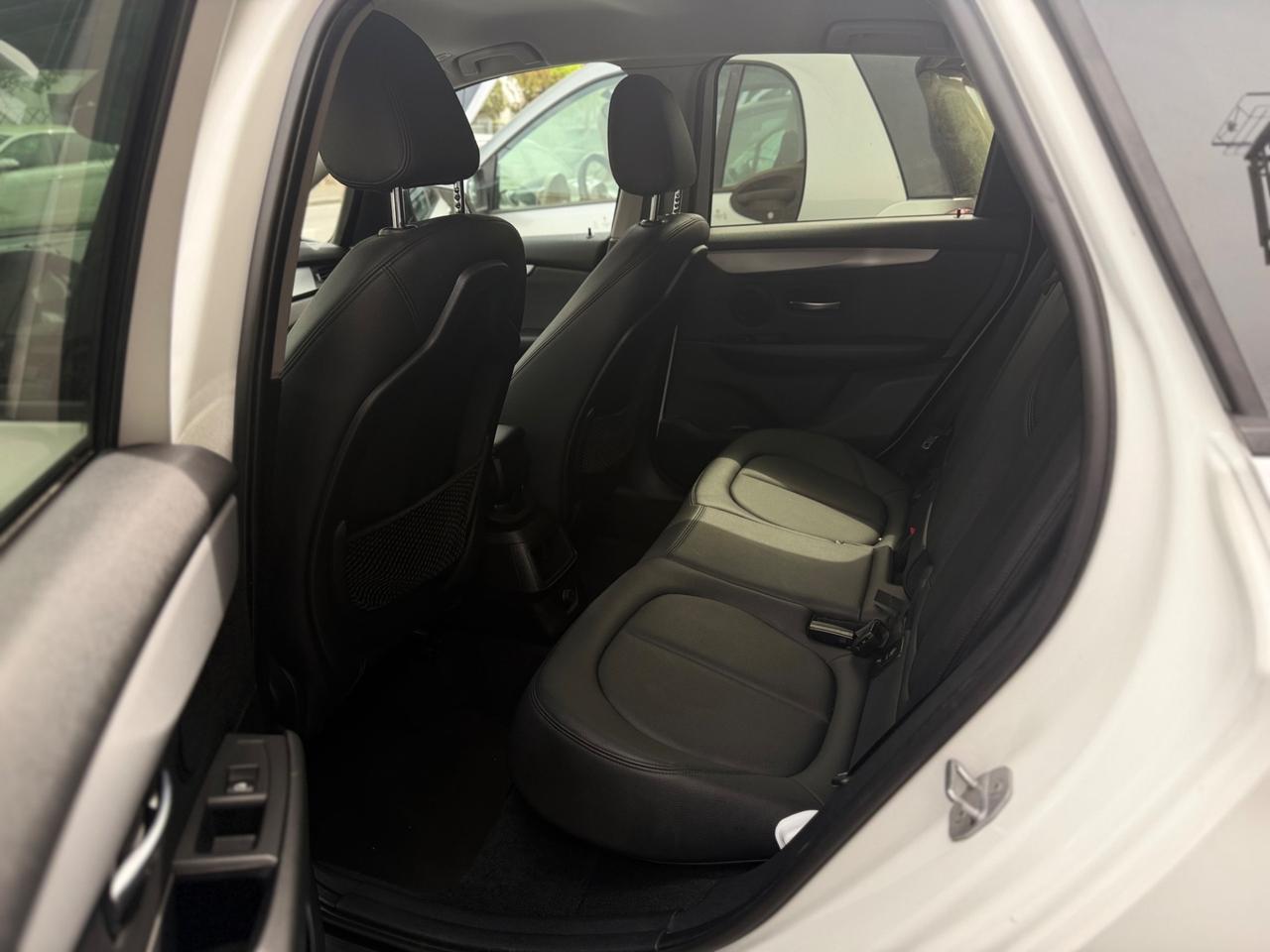 Bmw 216 216d Active Tourer Luxury