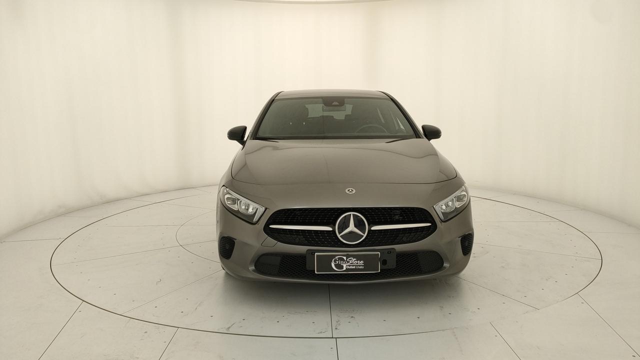 Mercedes-Benz A 180 d Sport Night edition auto