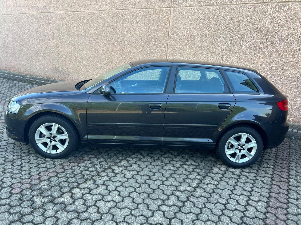 Audi A3 1.6 Attraction