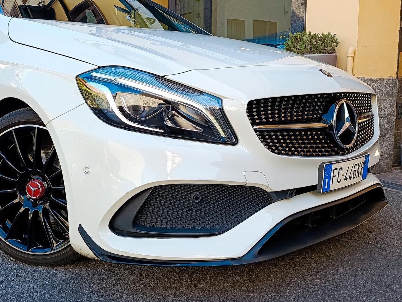 Mercedes-benz A 180 Premium AMG Pack Night