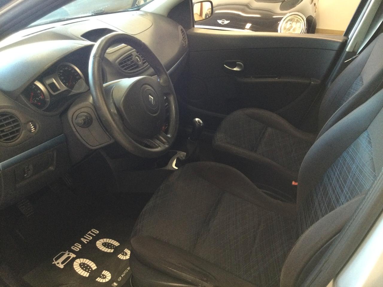 Renault Clio 1.2 16V 5 porte