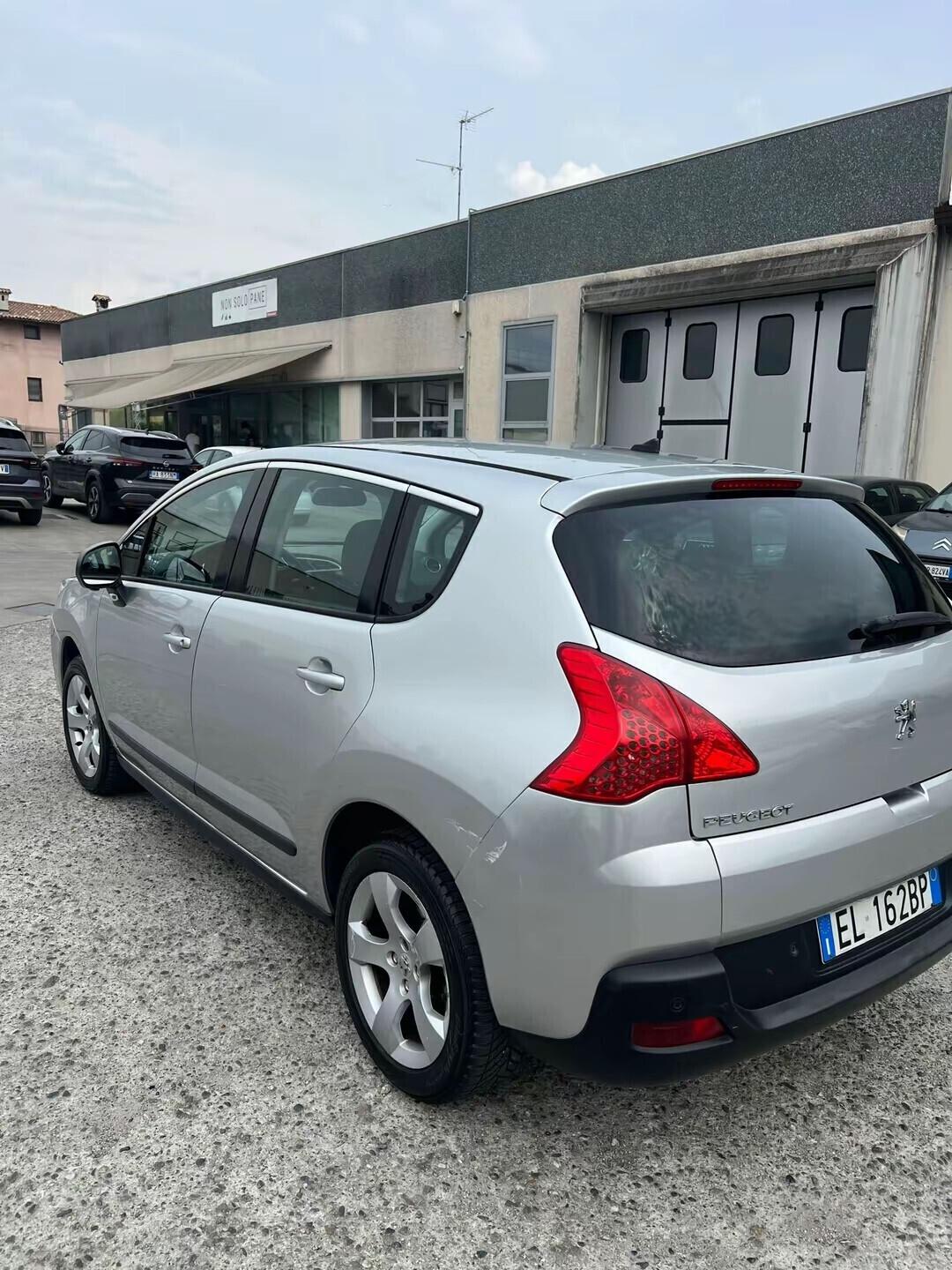 Peugeot 3008 2.0 HDi 163CV aut. Business
