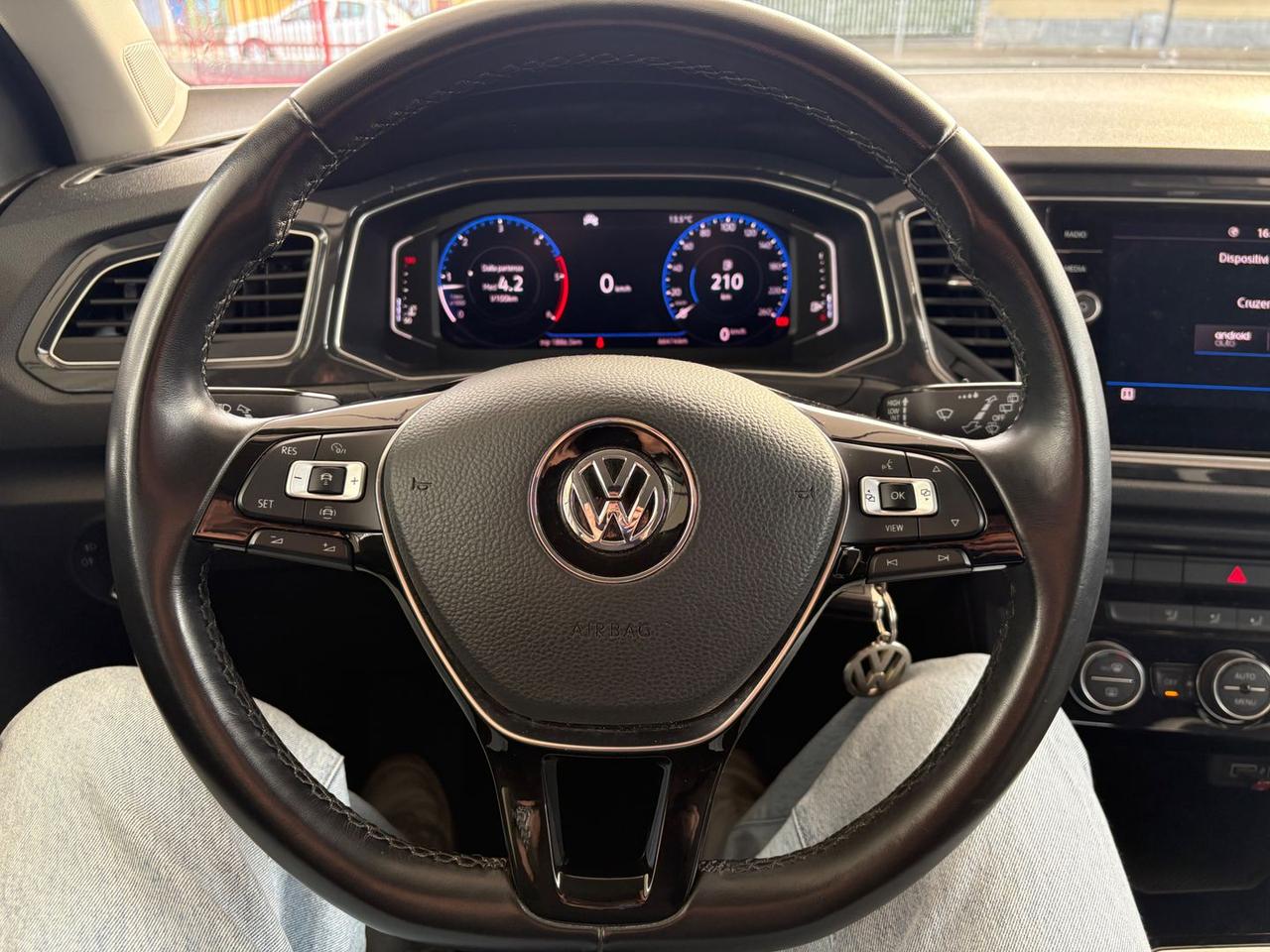 Volkswagen T-Roc Advanced 1.6 TDI #9825