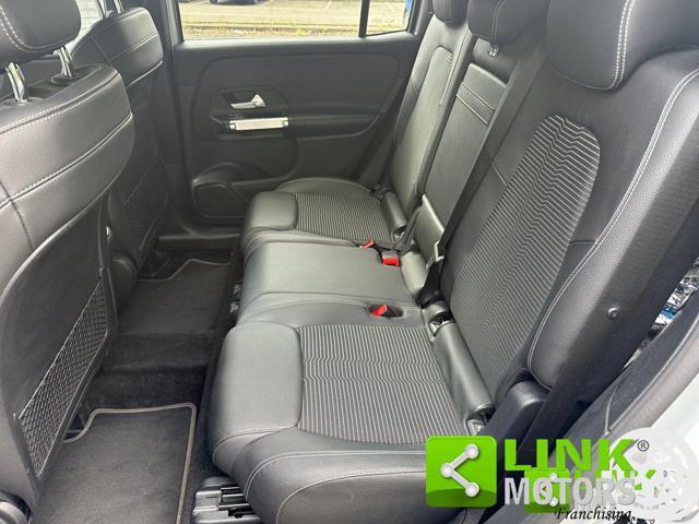 MERCEDES-BENZ GLB 200 Premium