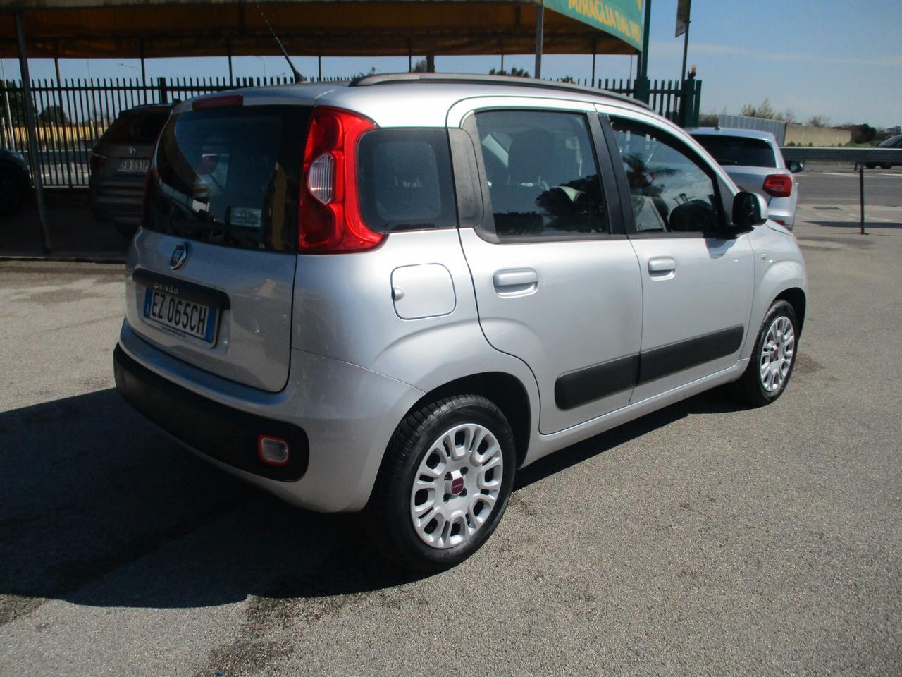 Fiat Panda 1.2 LOUNGE 69CV E6 +600.00 GPL NUOVO