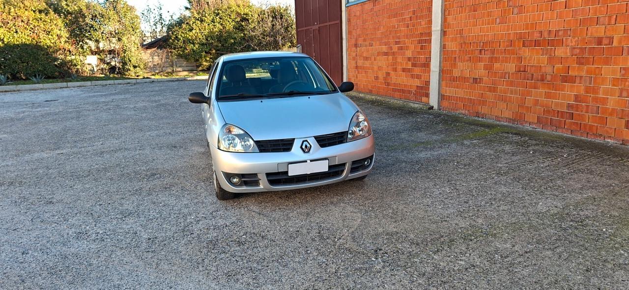 RENAULT CLIO 1.2 5 PORTE X NEOPATENTATI KM 120000