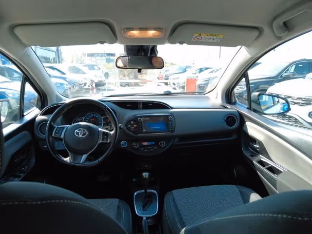 Toyota Yaris 1.5 Hybrid 5 porte Active - 2016