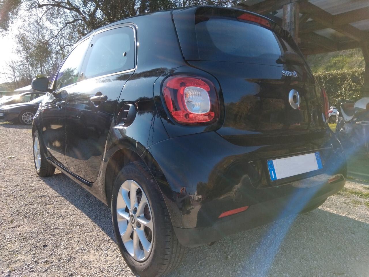 Smart ForFour 70 1.0 Passion