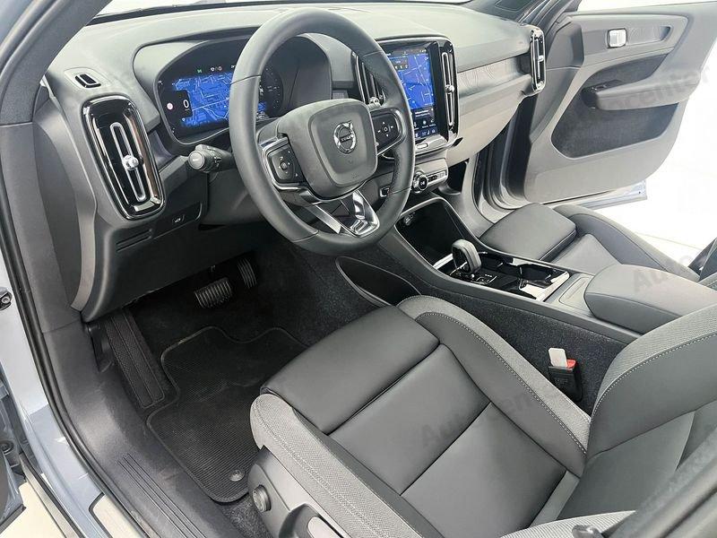 Volvo XC40 PURE ELECTRIC SINGLE MOTOR FWD PLUS