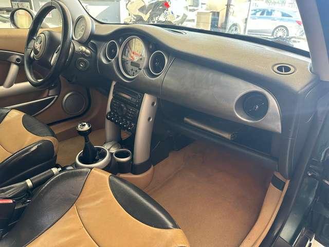 MINI Cooper 1.6