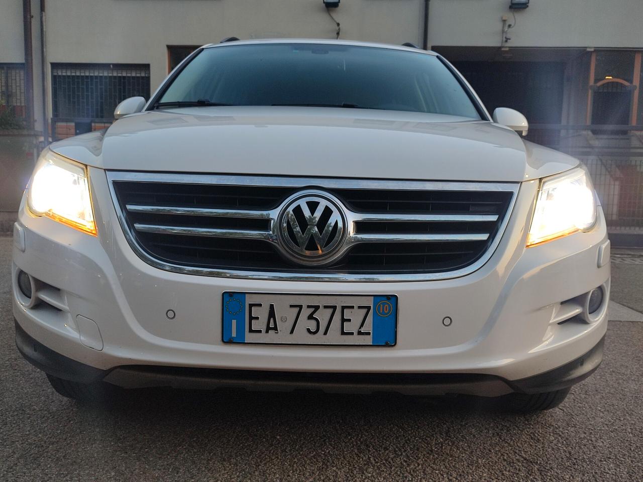 VOLKSWAGEN TIGUAN 2.0 DIESEL 4MOTION 4X4 COME NUOVA