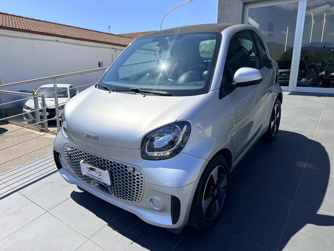 Smart ForTwo EQ Passion uff Mercedes in garanzia