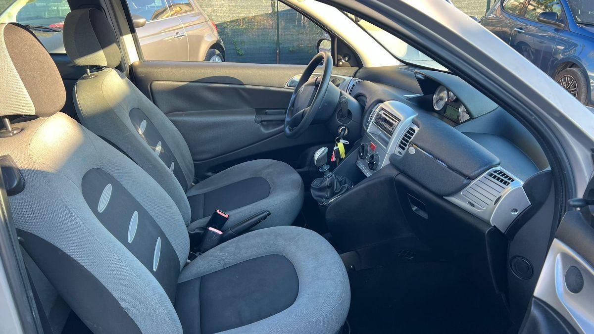 LANCIA - Ypsilon 1.2 8v New Oro (oro)