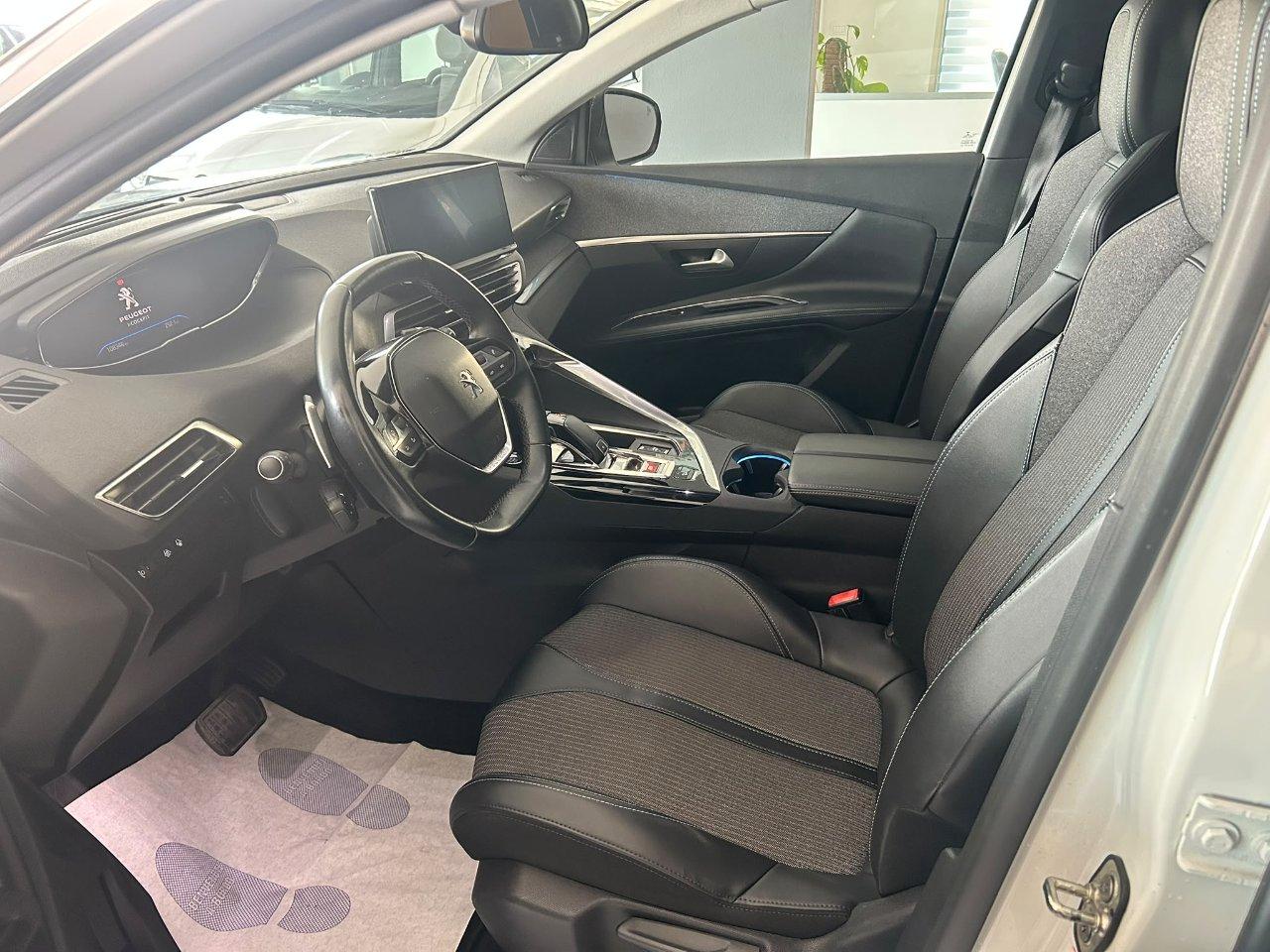 Peugeot 3008 3008 1.5 bluehdi Allure Pack s&s 130cv eat8
