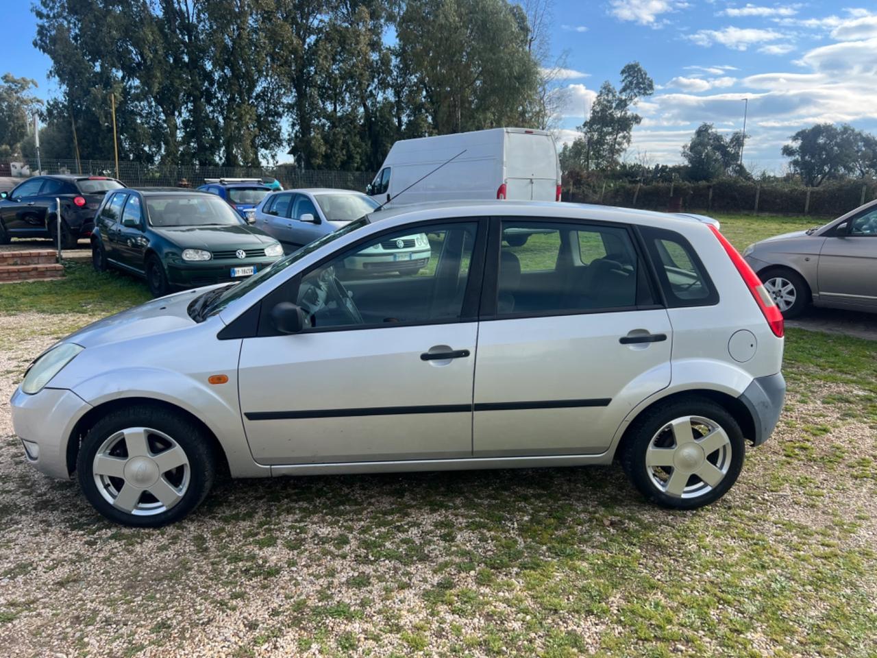 Ford Fiesta 1.4 16V 5p. Zetec