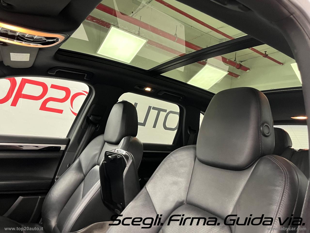 PORSCHE Cayenne 3.0 Diesel TETTO LUNGO PELLE TOTALE CERCHI 21