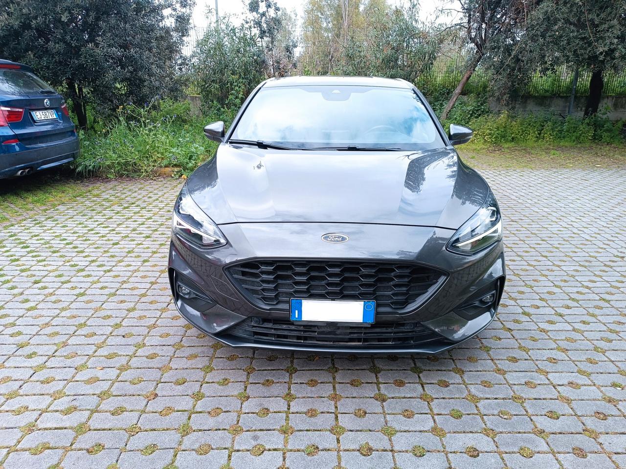 Ford Focus 1.0 EcoBoost 125 ST line