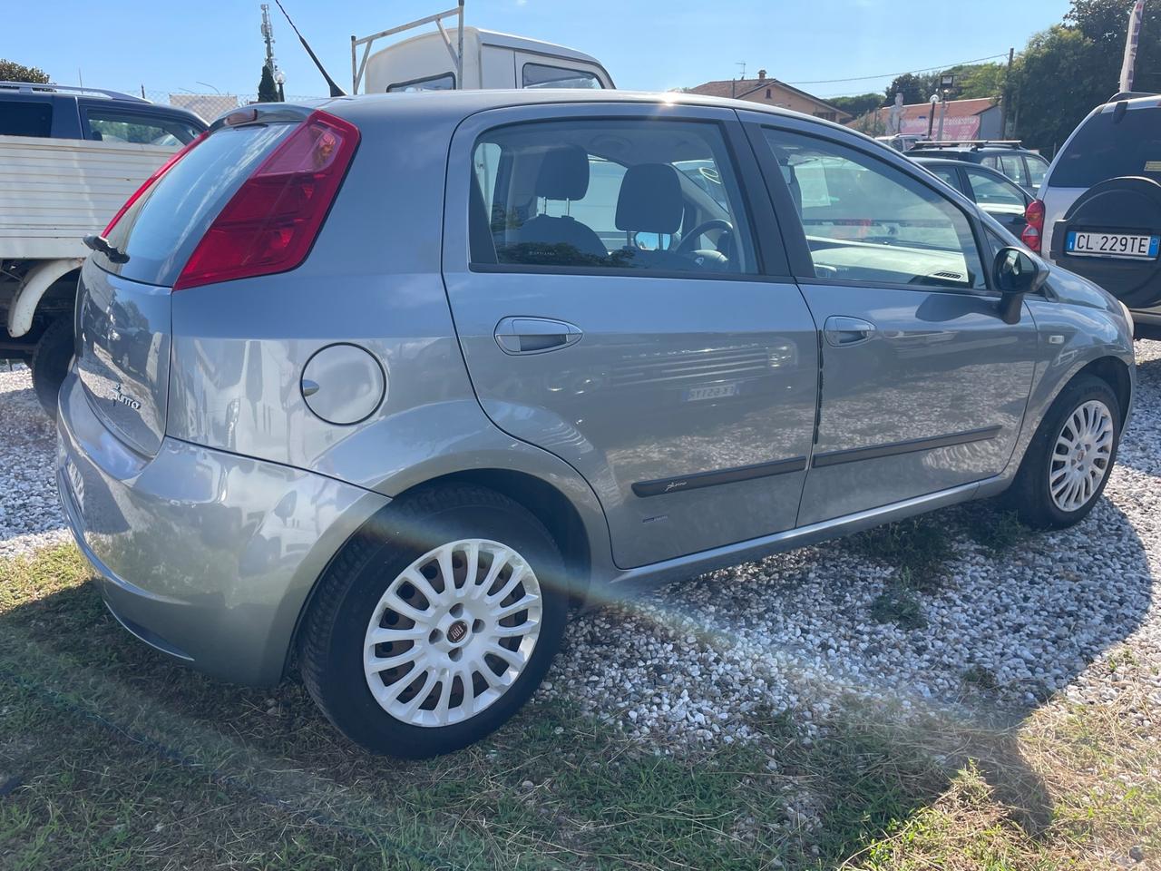 Fiat Grande Punto 1.3 MJT 75 CV 5 porte Dynamic