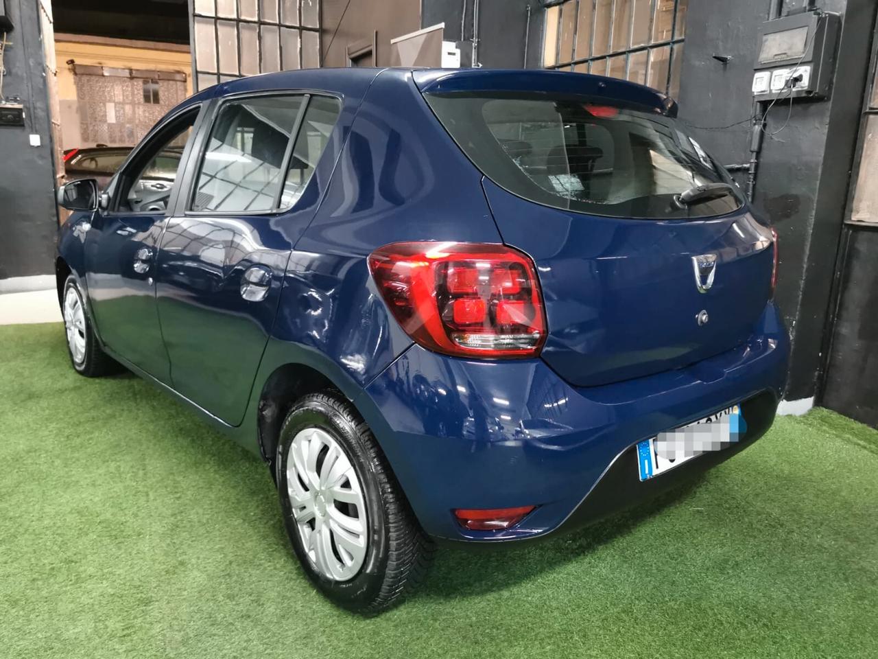Dacia Sandero 1.0 SCe 75CV Lauréate GARANZIA 12 MESI