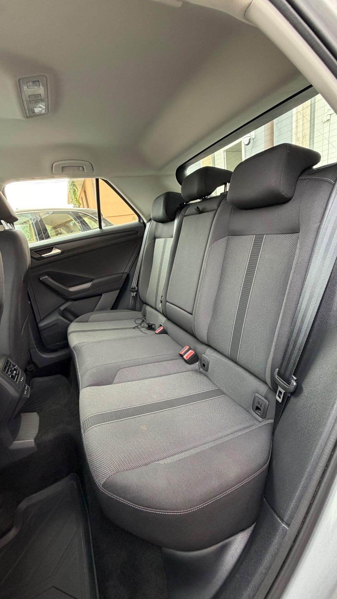 Volkswagen T-Roc 2.0 TDI SCR R-Line