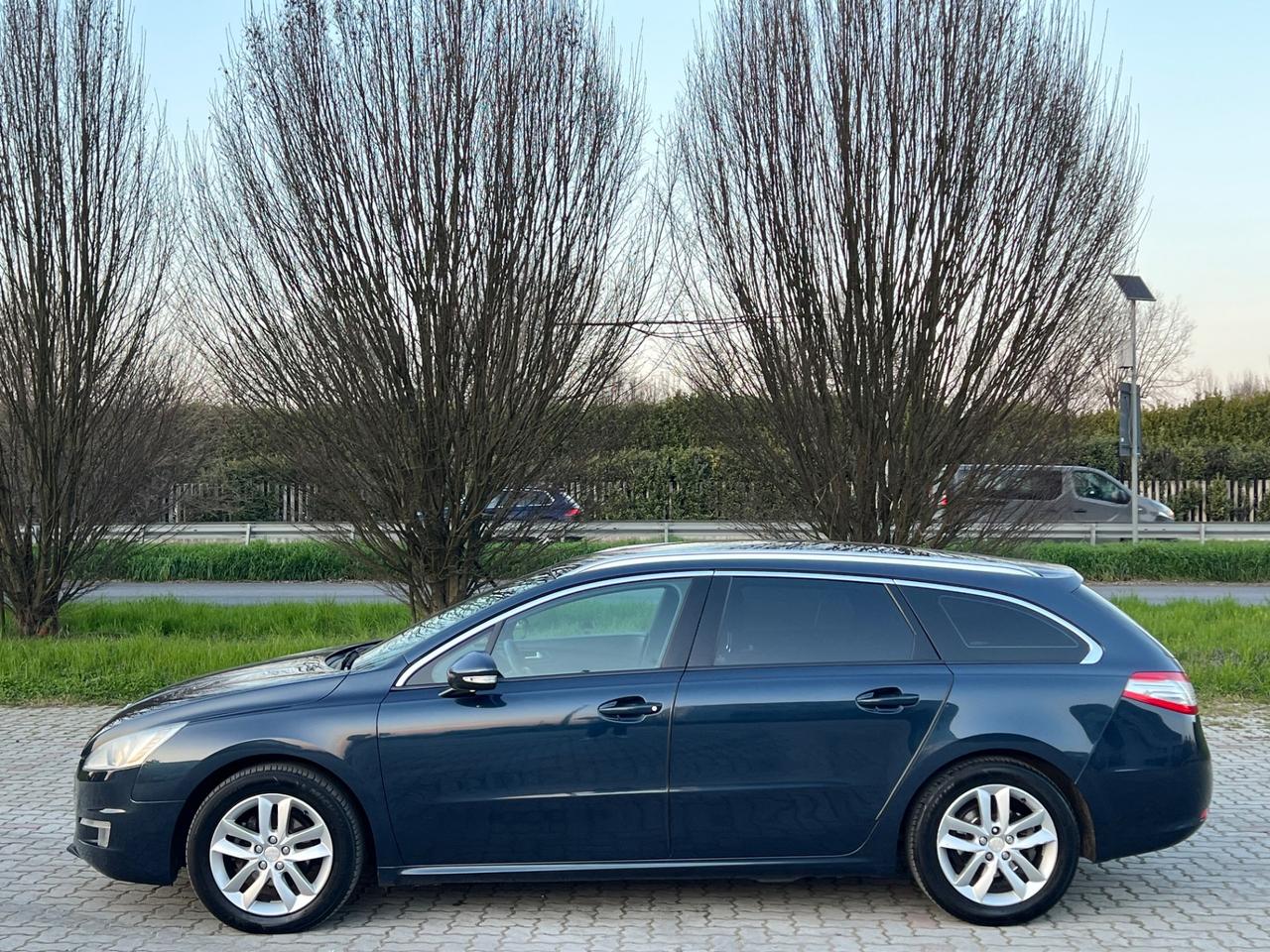 Peugeot 508 1.6 e-HDi 112CV cambio robotizzato S&S SW Ciel Active