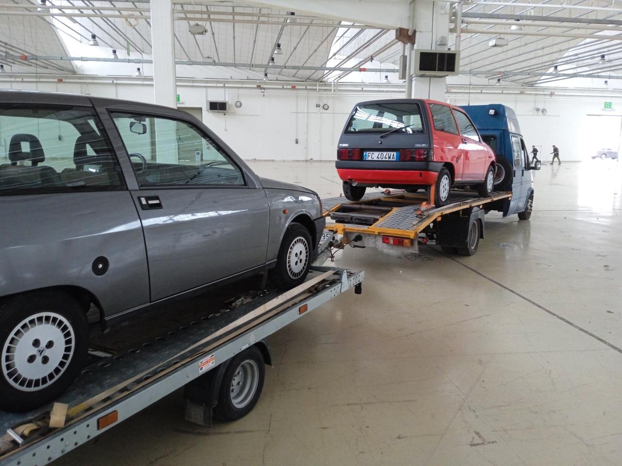 Carroattrezzi trasporto veicoli Ford transit 2500 diesel gancio traino