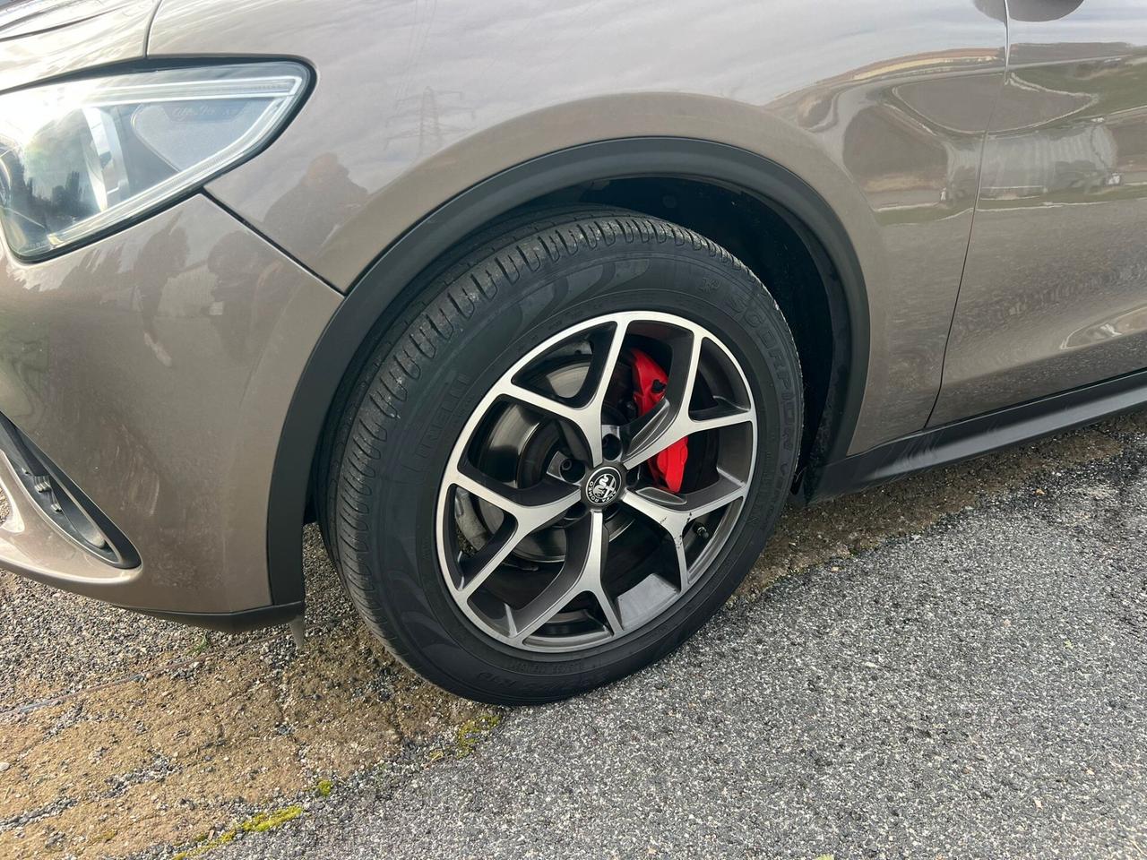 Alfa Romeo Stelvio 2.2 Turbodiesel 180 CV AT8 Q4 Super