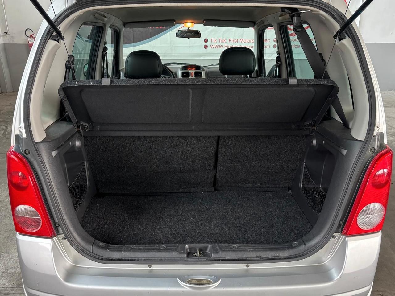 Opel Agila 1.2 16V Fashion Line