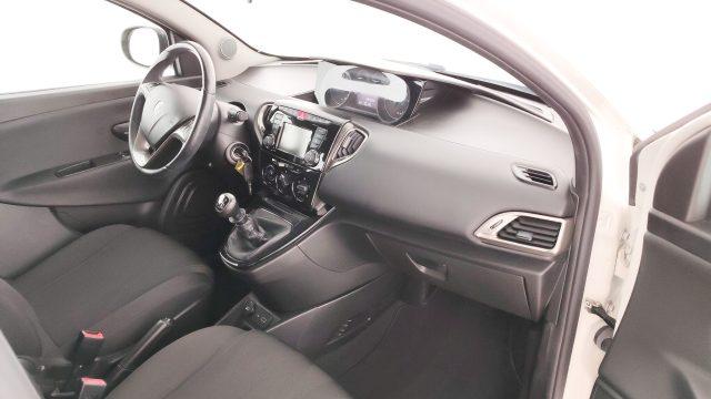 LANCIA Ypsilon 1.0 FireFly 5 porte S&S Hybrid Ecochic Gold