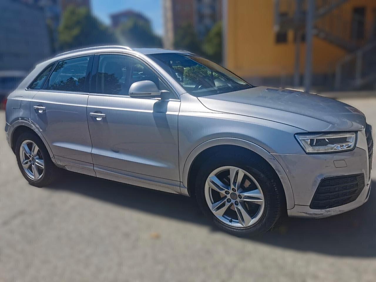 Audi Q3 2.0 TDI 150 CV quattro S tronic Business