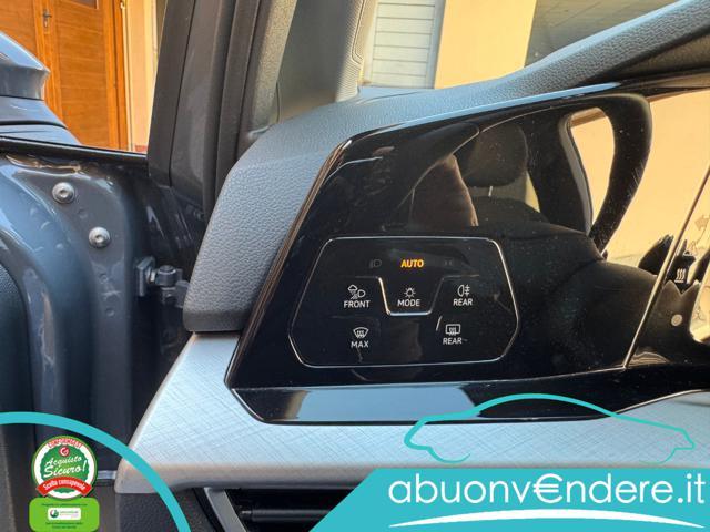 VOLKSWAGEN Golf 1.5 eTSI 150 CV EVO ACT DSG R-Line