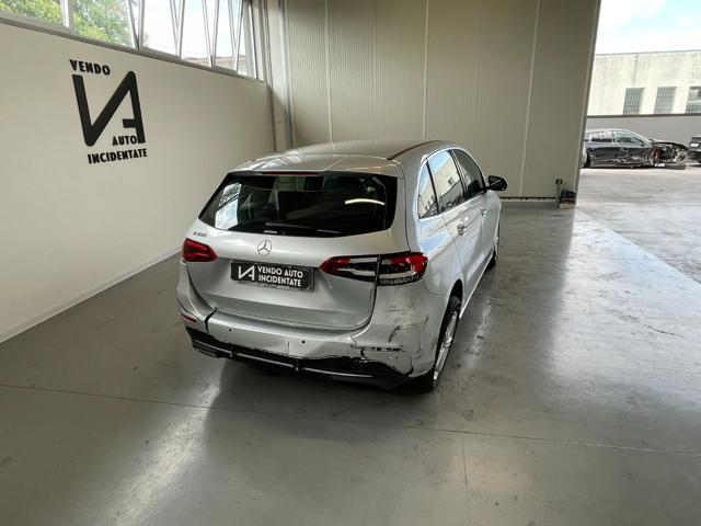MERCEDES-BENZ B 180 SPORT 136CV CAMBIO AUTOMATICO