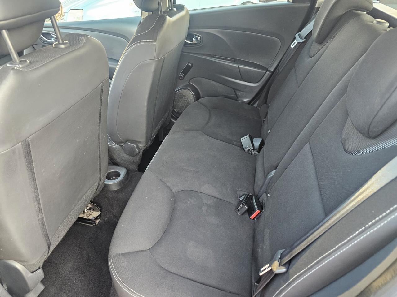RENAULT CLIO SPORTER 1.5 DCI - 2015