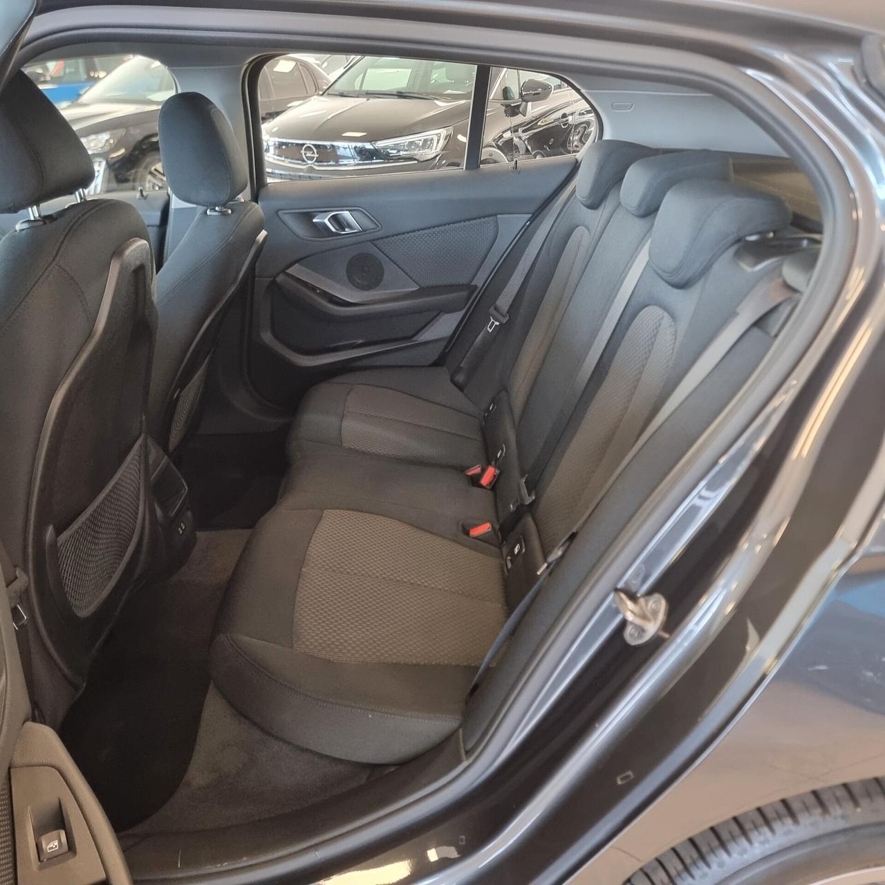 BMW Serie 1 116d Business Advantage 1.5 115cv Auto Euro 6D