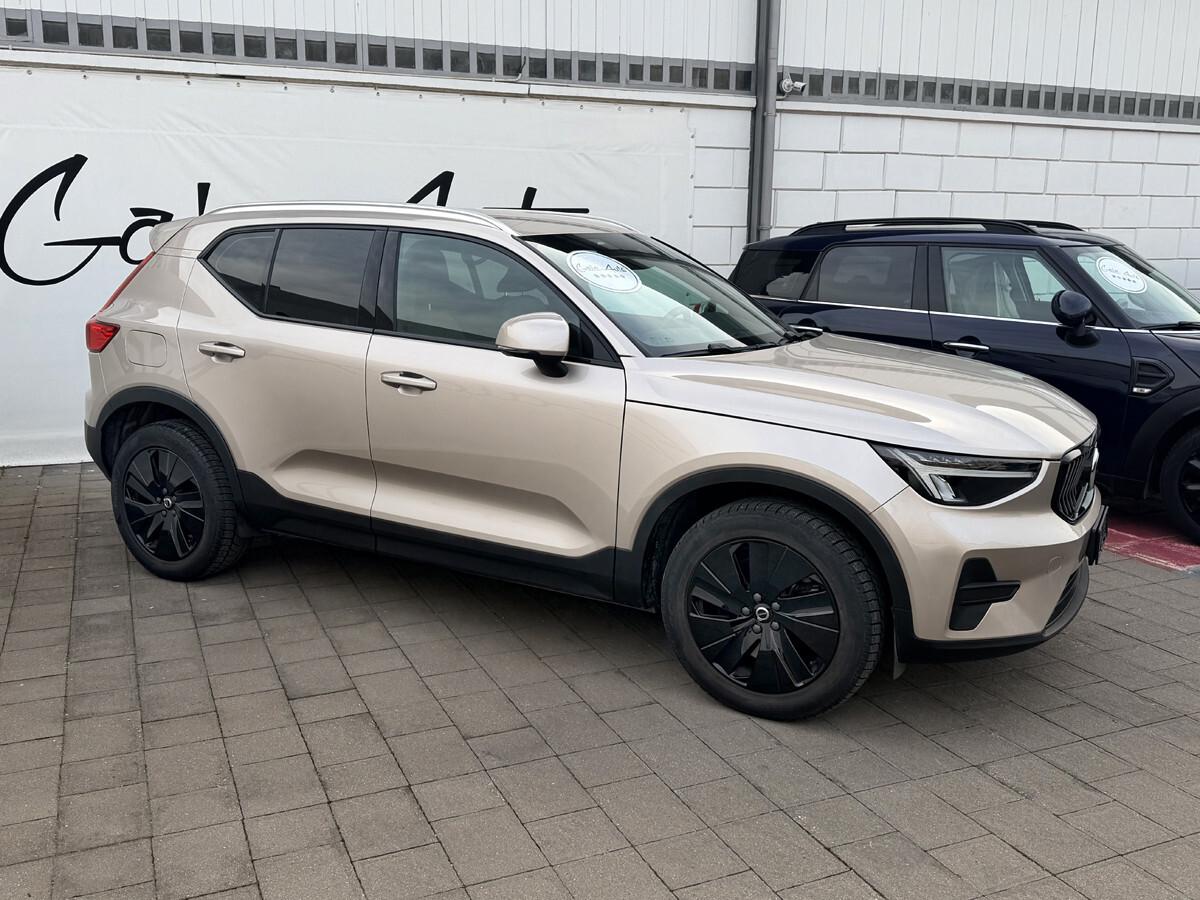 XC40 T4 Recharge Plug-in Hybrid automatico Core