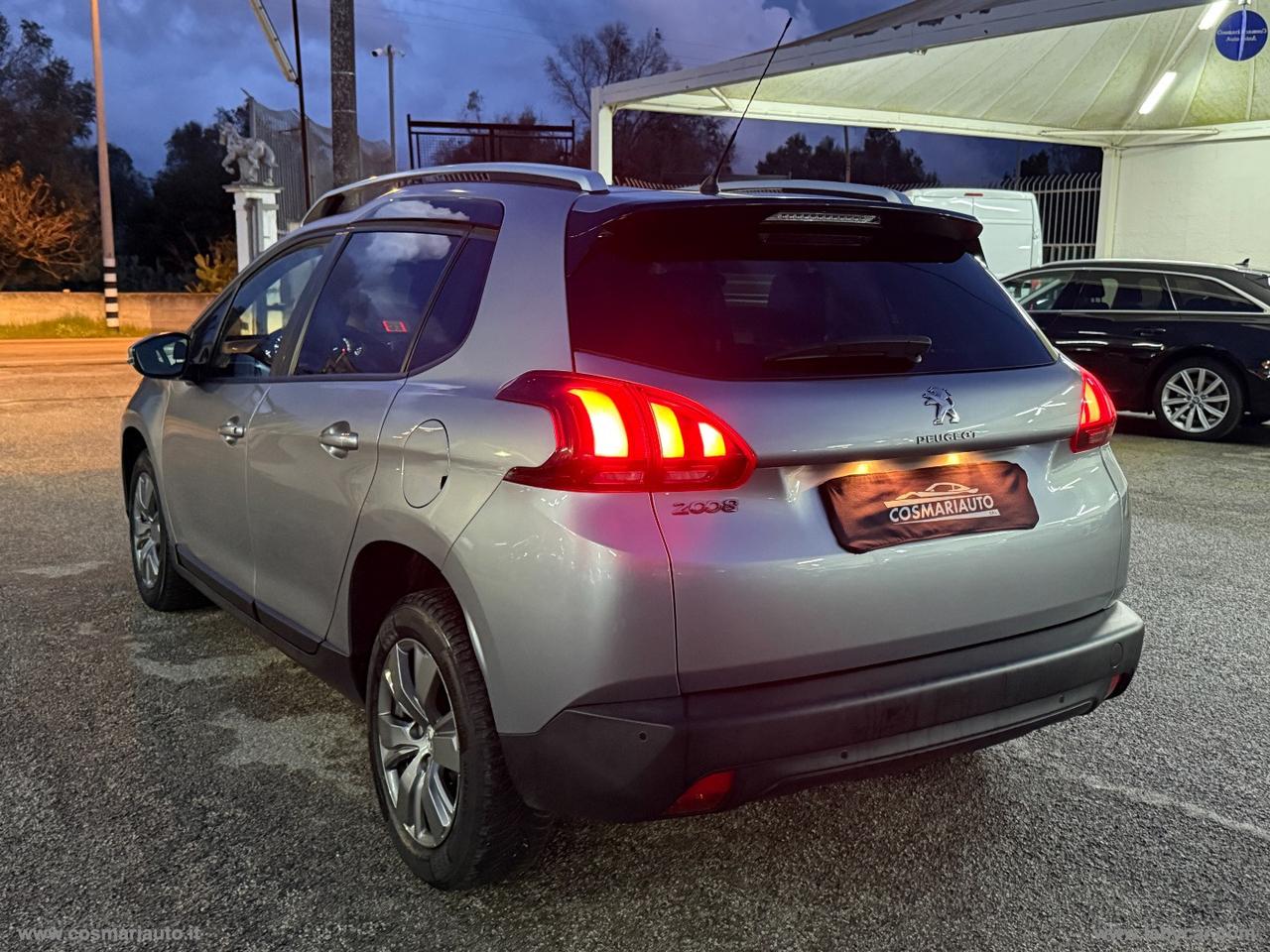 PEUGEOT 2008 BlueHDi 100 S&S Allure