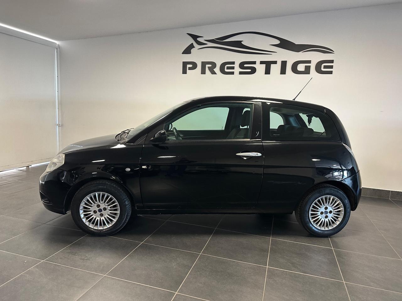 LANCIA YPSILON 1.3 MJT 75CV NEOPATENTATI