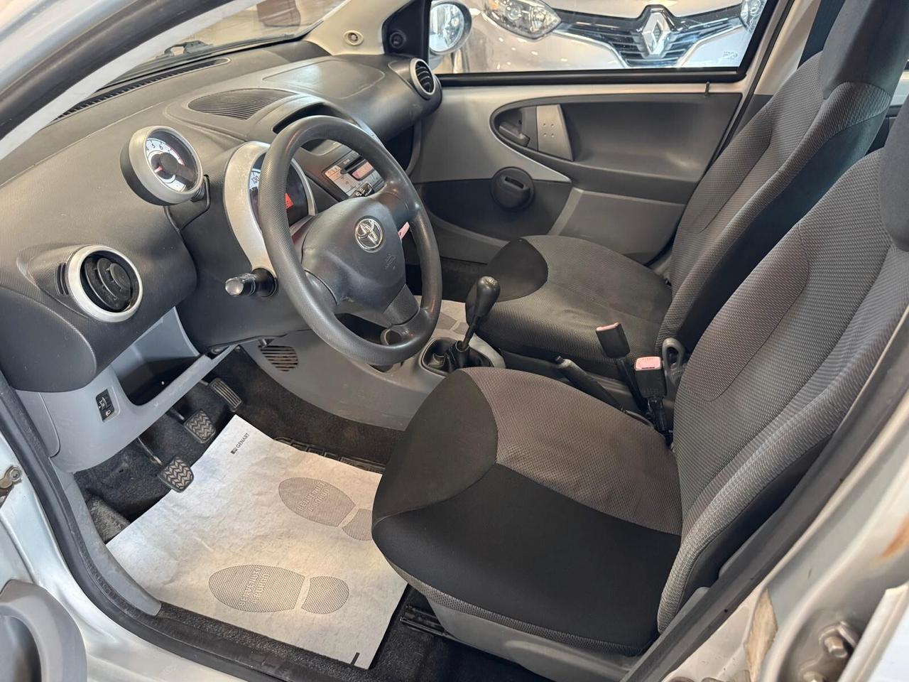 Toyota Aygo 1.0 VVT-I BENZ 68CV 5P NEOPATENTATI 2007