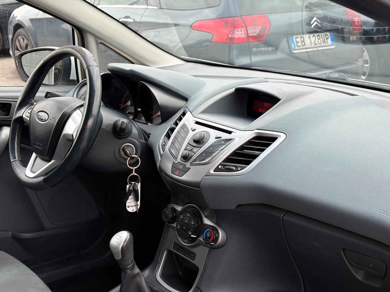 Ford Fiesta 1.4 5 porte Bz.- GPL Titanium