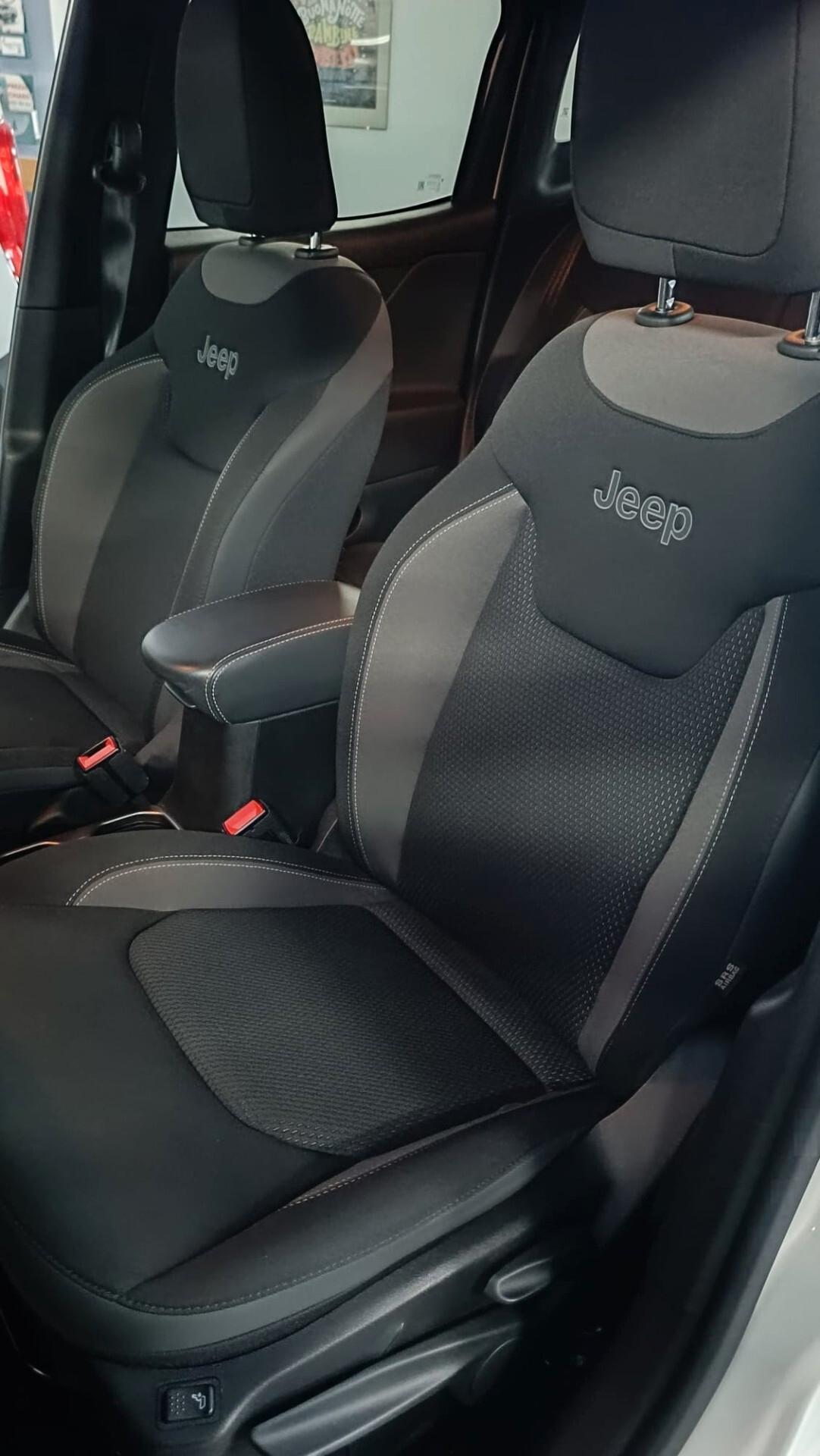 Jeep Renegade 1.5 Turbo T4 MHEV Limited